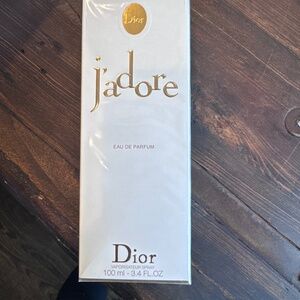 Jadore Perfume